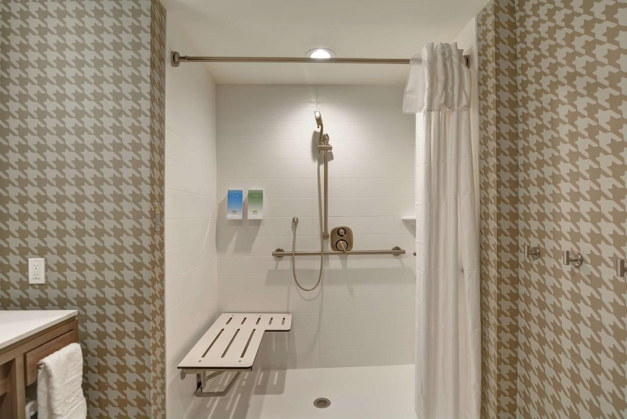 Home2 Suites By Hilton Dayton Vandalia Extérieur photo